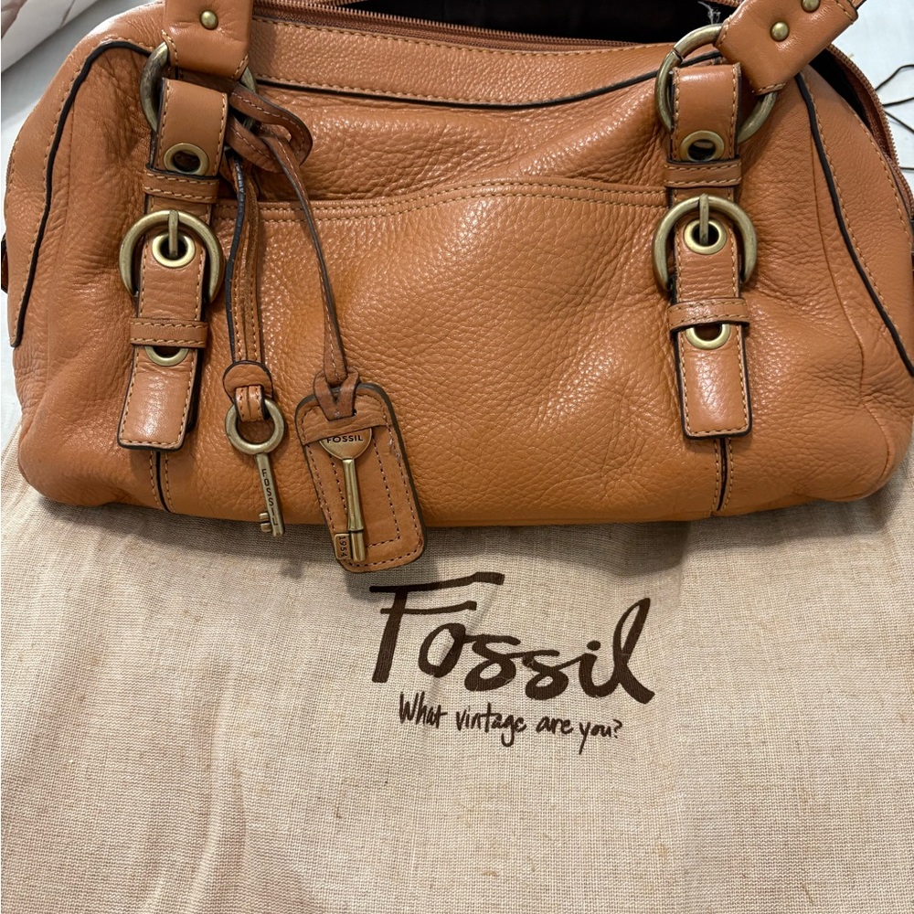 Vintage Fossil Tan Pebbled Leather Satchel w/ Key Fob - Picture 7 of 11